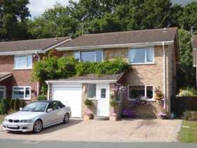 4 bedroom Detached f...